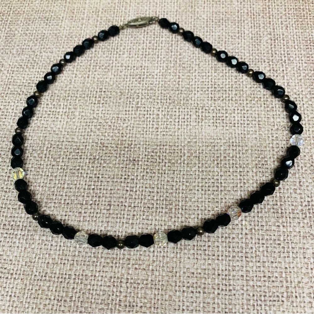 VTG Black Glass Beaded Necklace‎